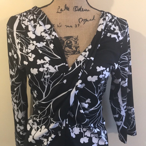 Tops - Black and White Floral Top